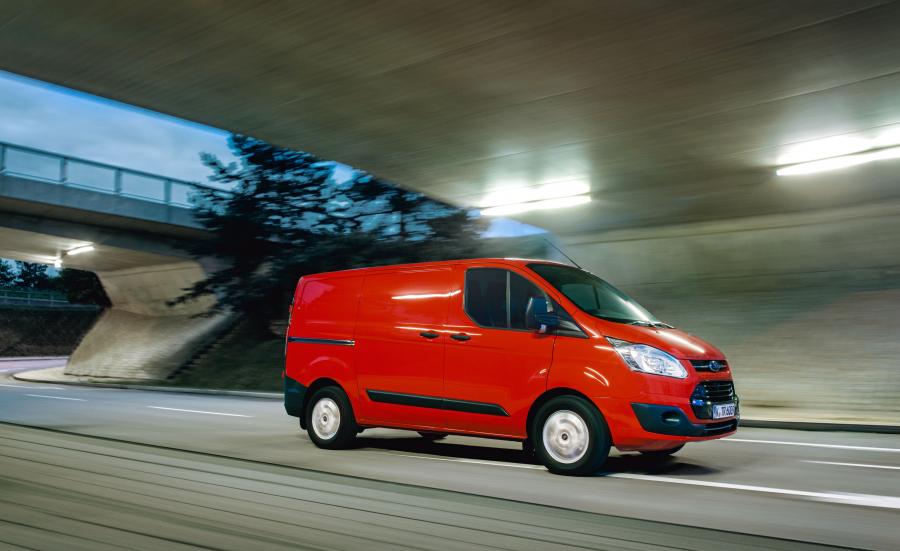  Ford Transit Custom EcoBlue 2016 года  (фото 3 из 16)